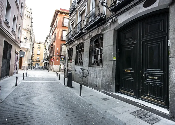 Hola Rooms Madrid